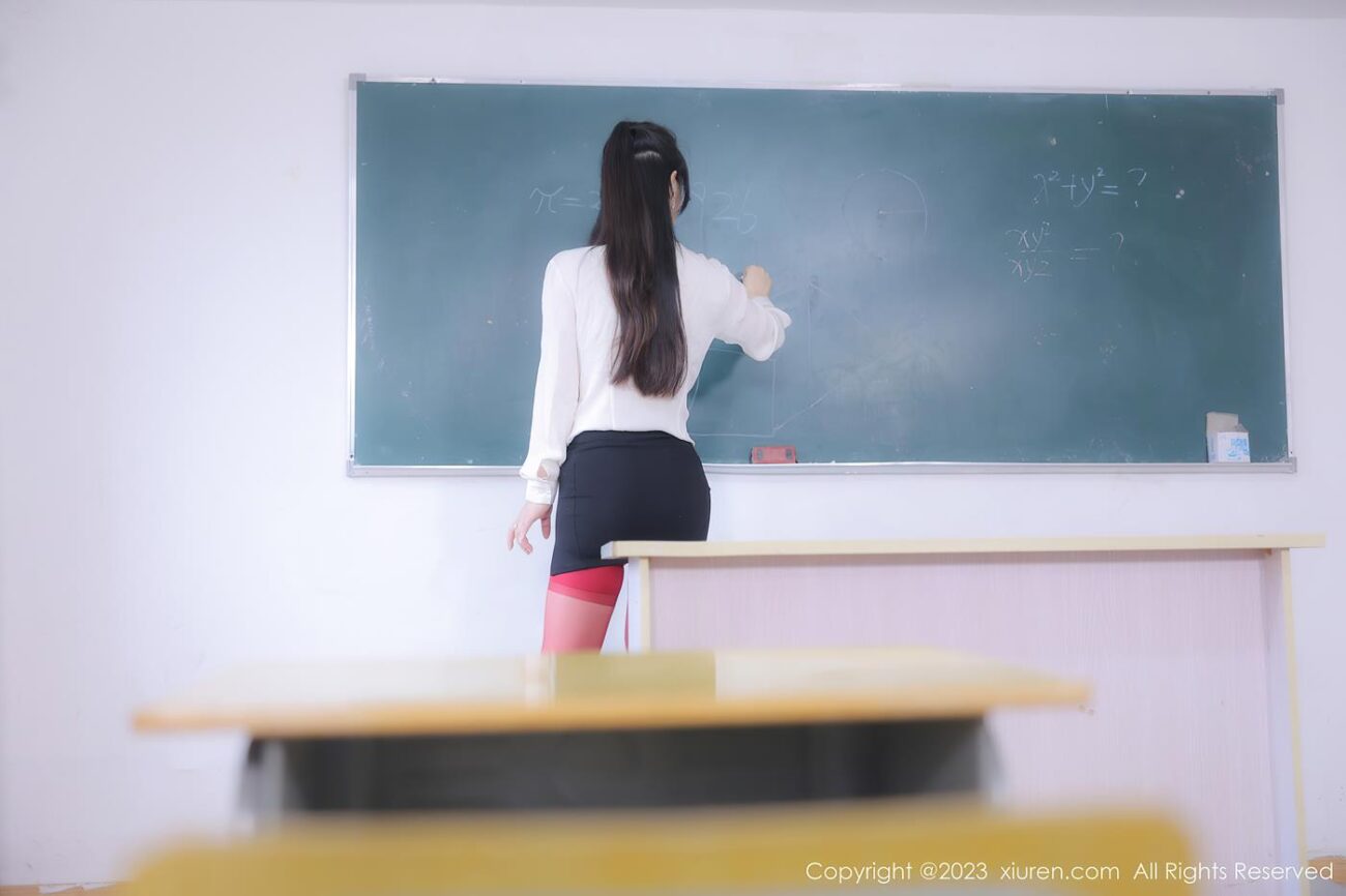 [Xiuren秀人网]2023.06.27 NO.6980 诗诗kiki[59+1P]-精选写真论坛-在线美图-集图萌