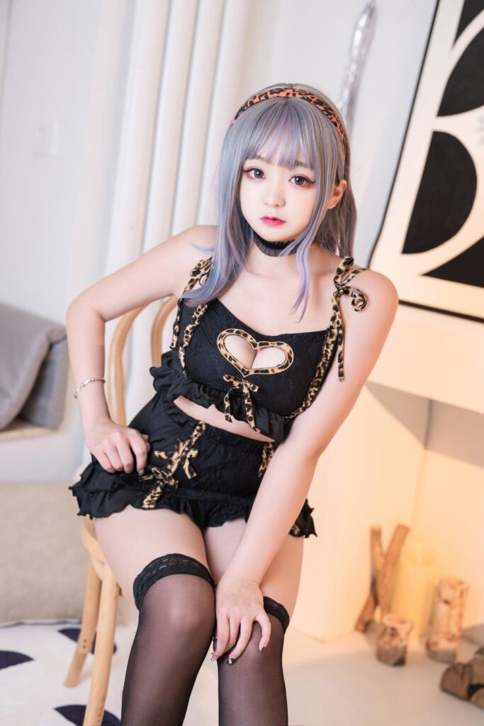 网紅Coser@-桃夭葵 连体小豹纹 [40P]-私房物语论坛-在线美图-集图萌