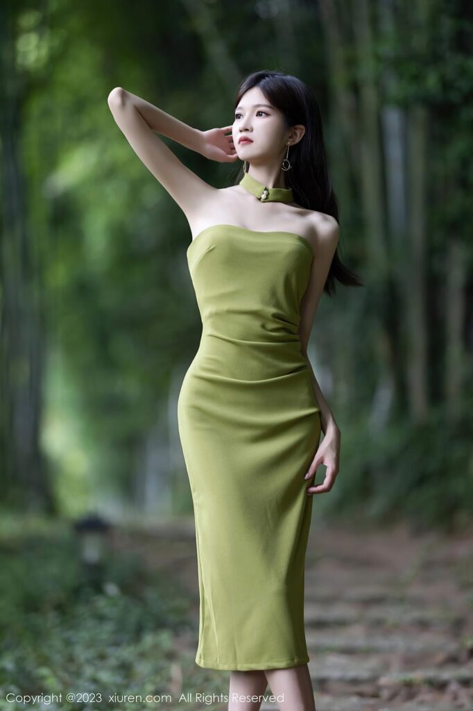 [Xiuren秀人网]2023.08.16 NO.7241 程程程-[35+1P]-精选写真论坛-在线美图-集图萌