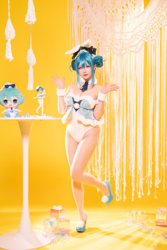 星之迟迟  – 初音未来 白兔女郎[22P]-Cosplay论坛-在线美图-集图萌