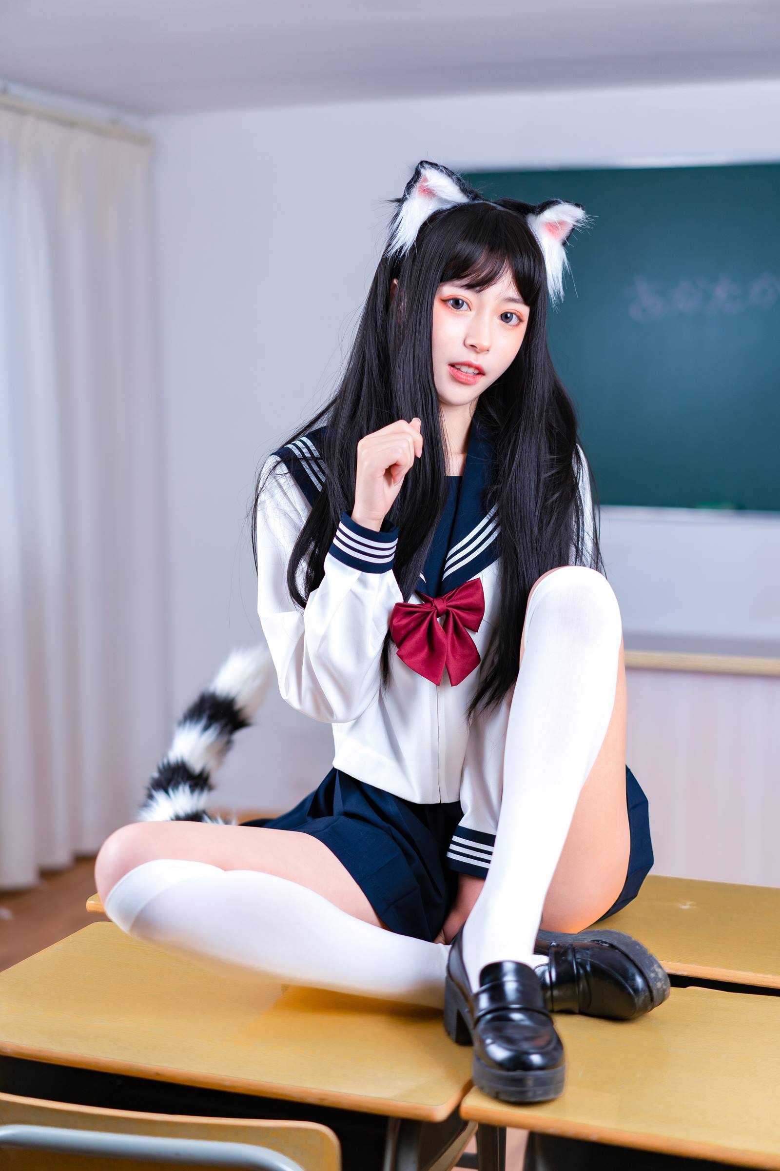 虫皿虫皿  – 猫娘JK制服[12P/81MB]-集图萌