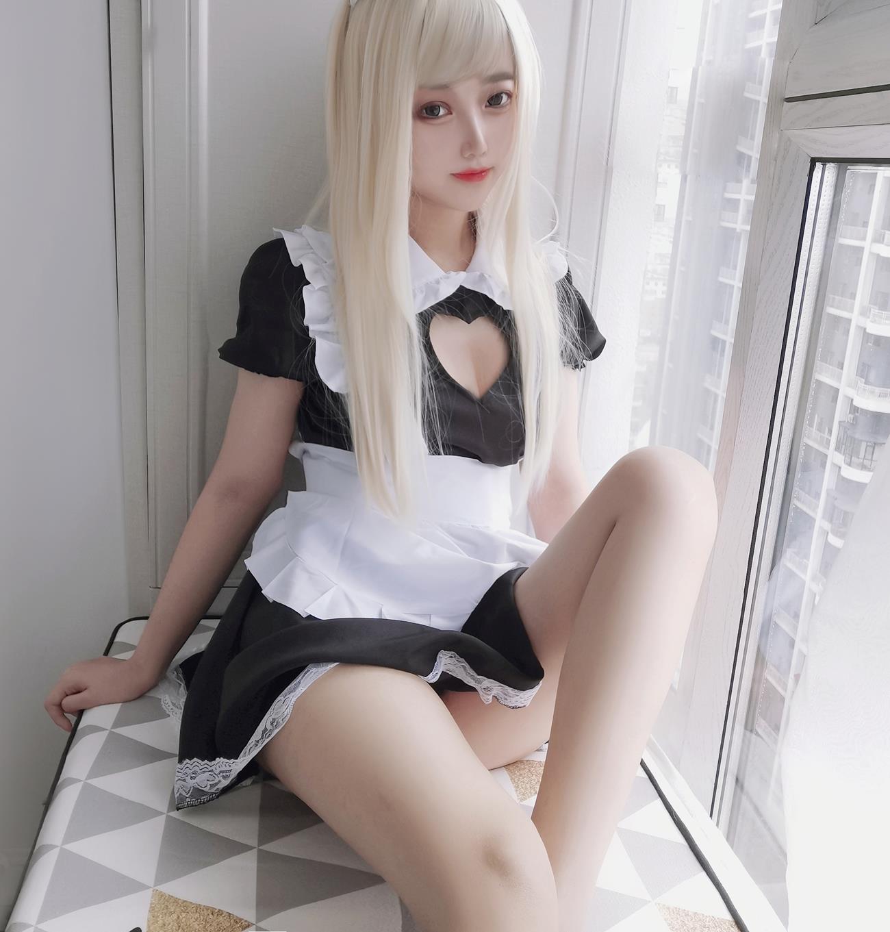 eloise软软 NO.017 – 女仆长裙[156P/253MB]-集图萌