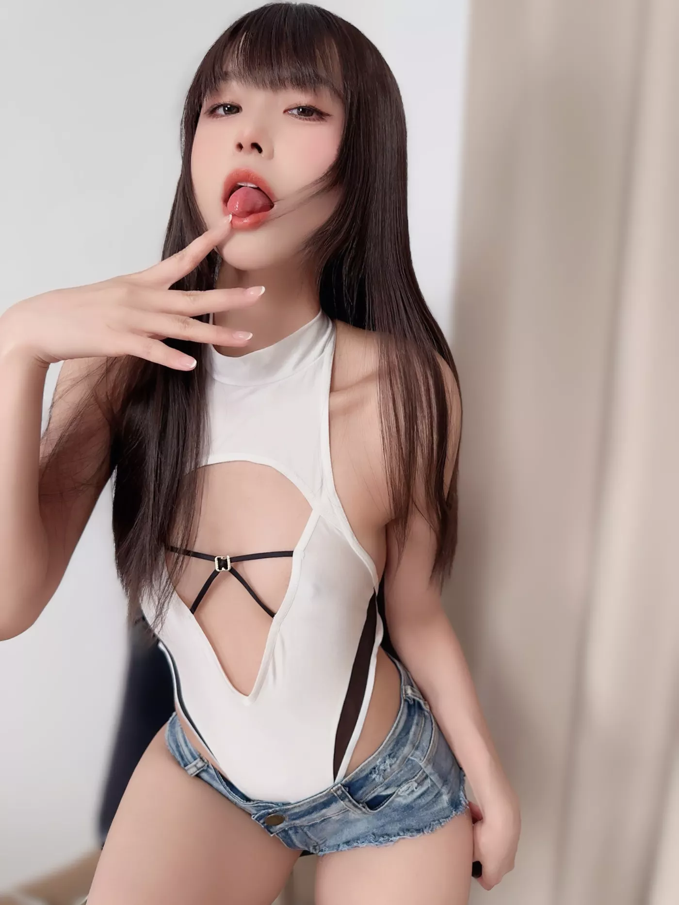 布丁大法 NO.022 – 白丝足[24P/3V/148MB]-集图萌