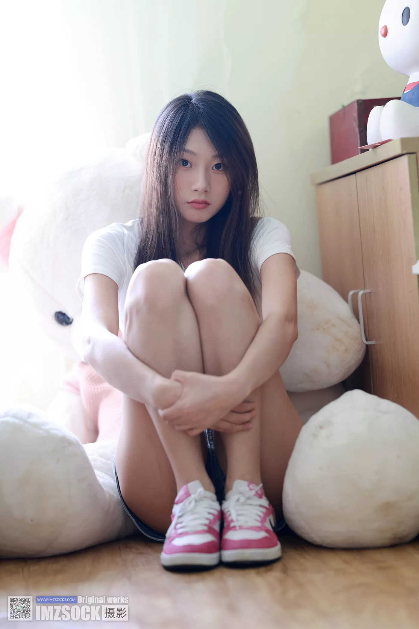 [MZSOCK]爱美足 NO.302 倩儿[124P/1V/2.10GB]-集图萌